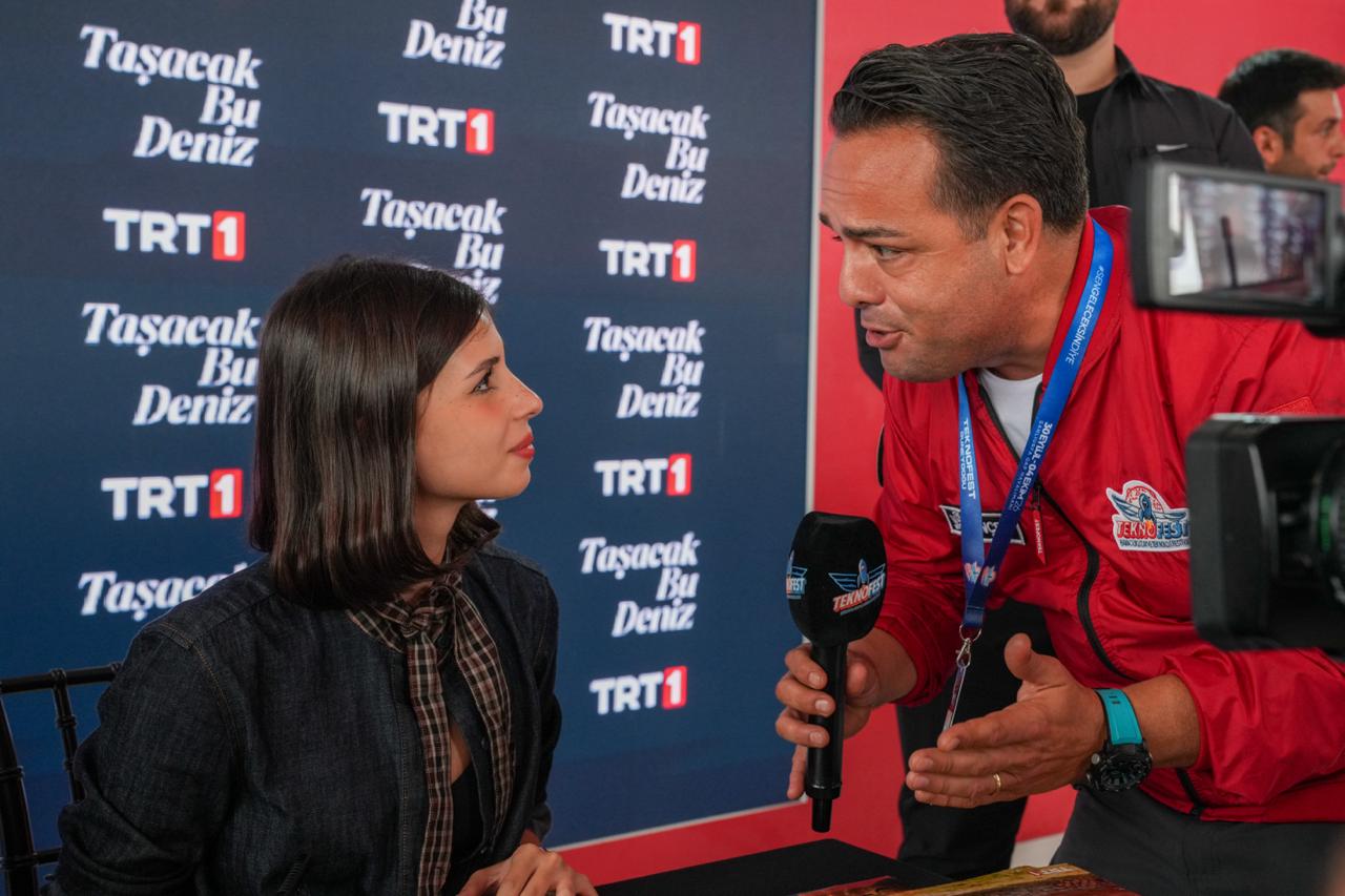 Zeynep Atılgan Taşacak Bu Deniz TEKNOFEST fotoğrafları